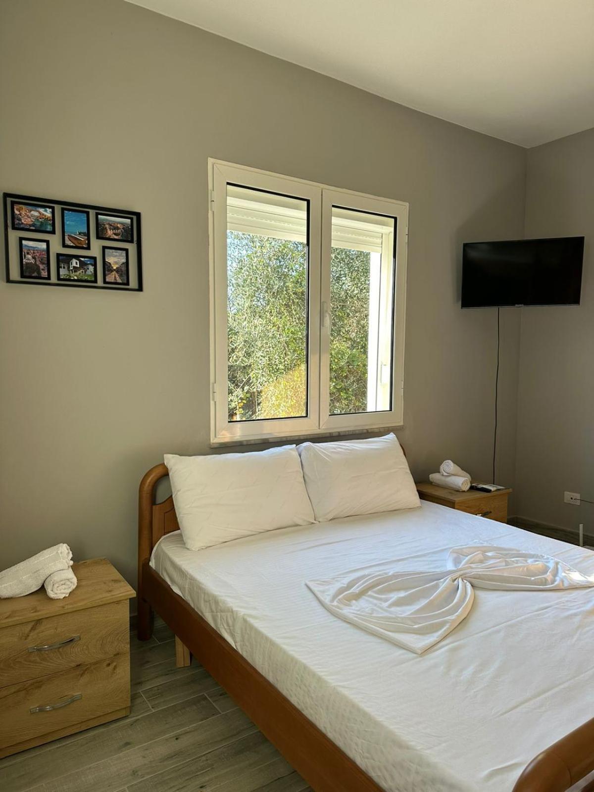 Xhiro N'Shkoder Apartments Buitenkant foto